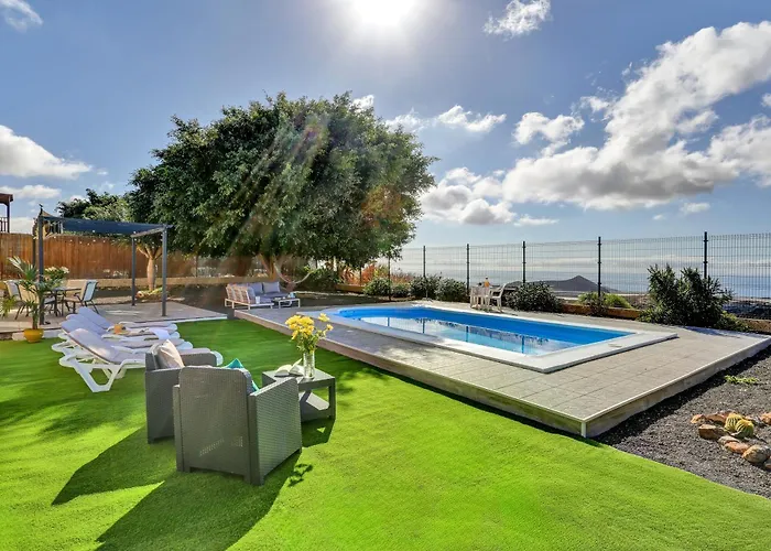 Apartment Private Heated Pool