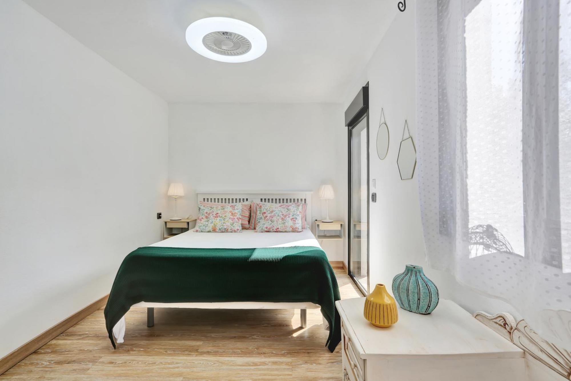 Apartament Private Heated Pool
