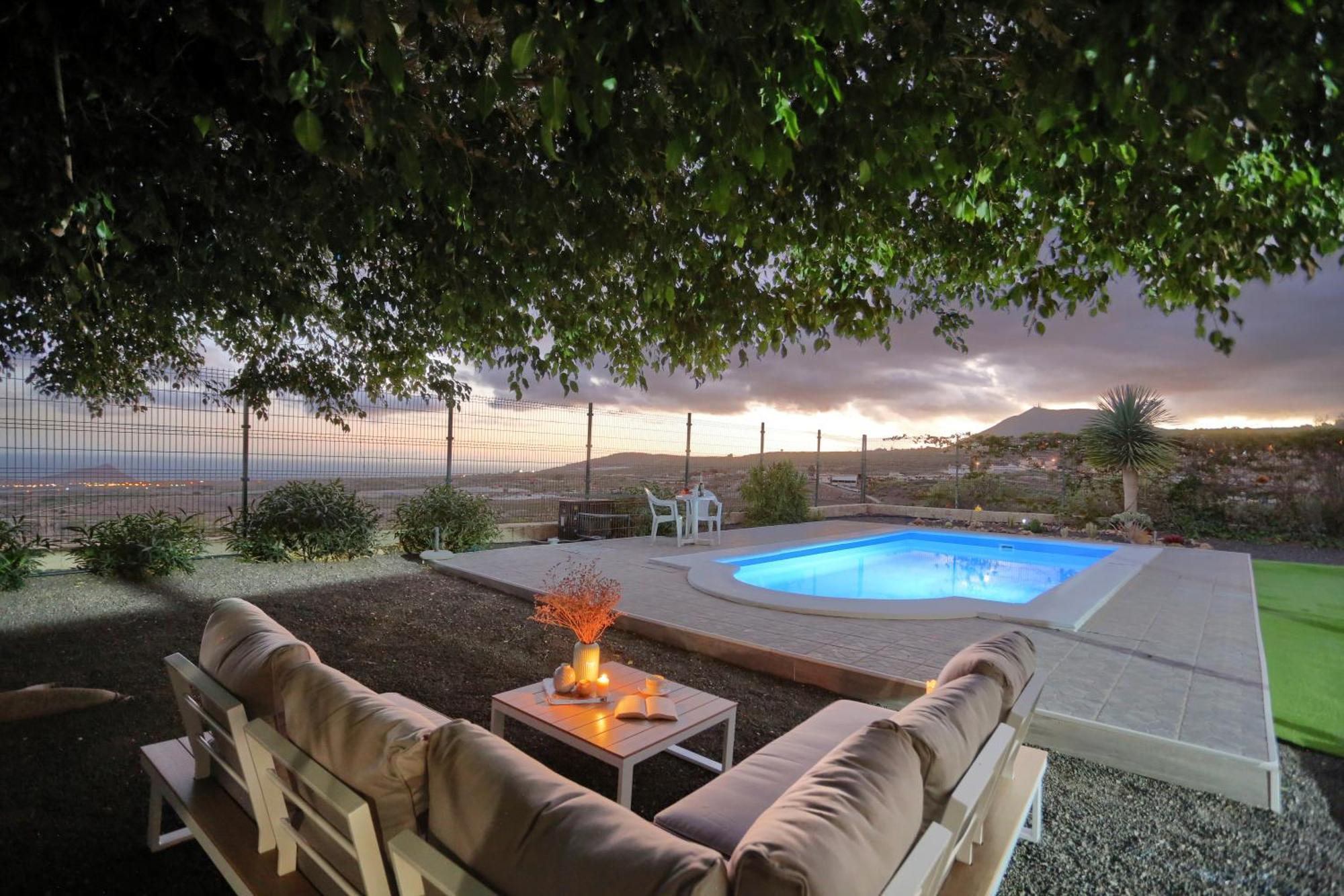 Private Heated Pool Apartament *